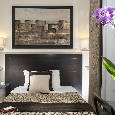 מלון Yes Boutique 3*