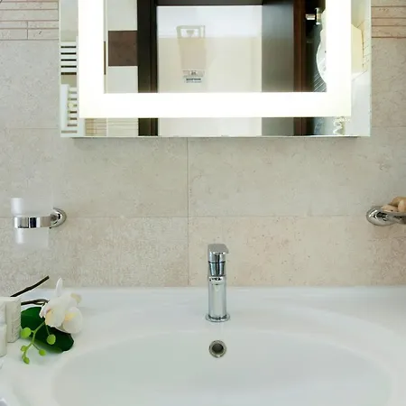 Hotel Yes Boutique 3*