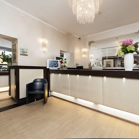 Hotel Yes Boutique 3*