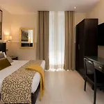 Yes Boutique Hotel 3*